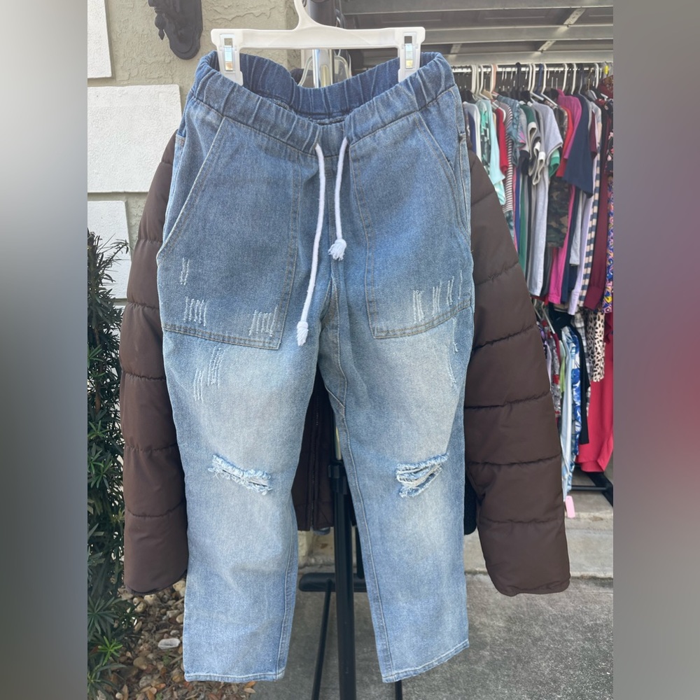 Jogger type Denim distress jeans